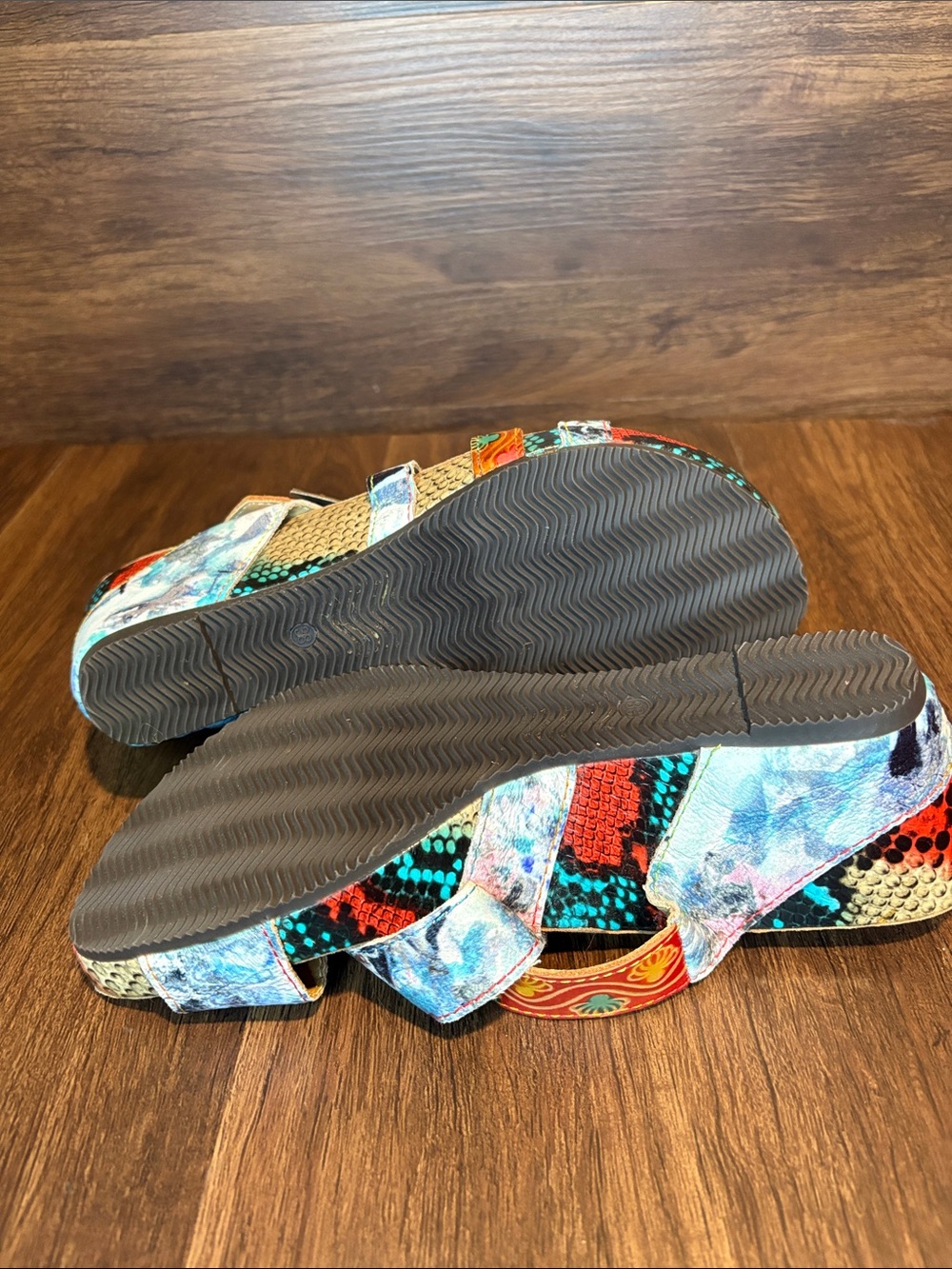 Colorful Patterned Slide Sandals with Blue & Red Accents - Picture 5 of 5